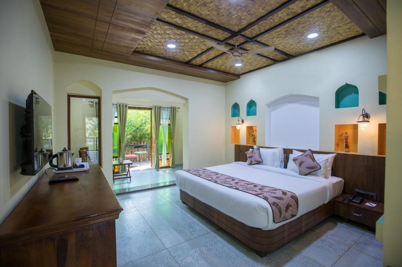 Sterling Padam Pench Hotel Khawāsa Buitenkant foto