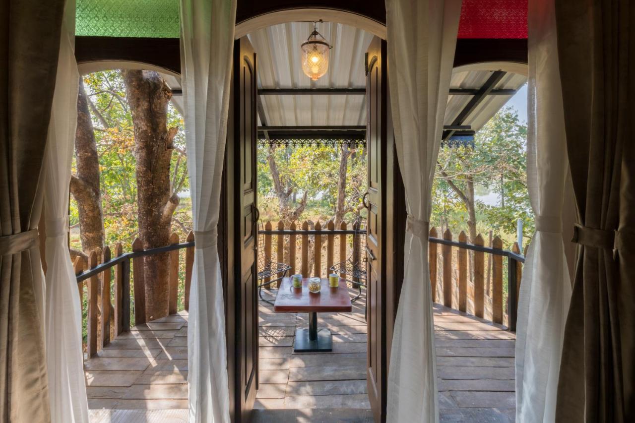 Sterling Padam Pench Hotel Khawāsa Buitenkant foto