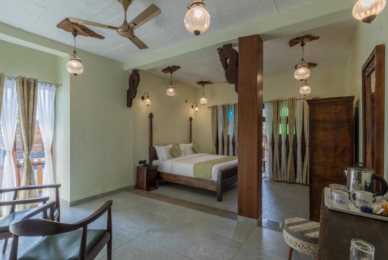 Sterling Padam Pench Hotel Khawāsa Buitenkant foto