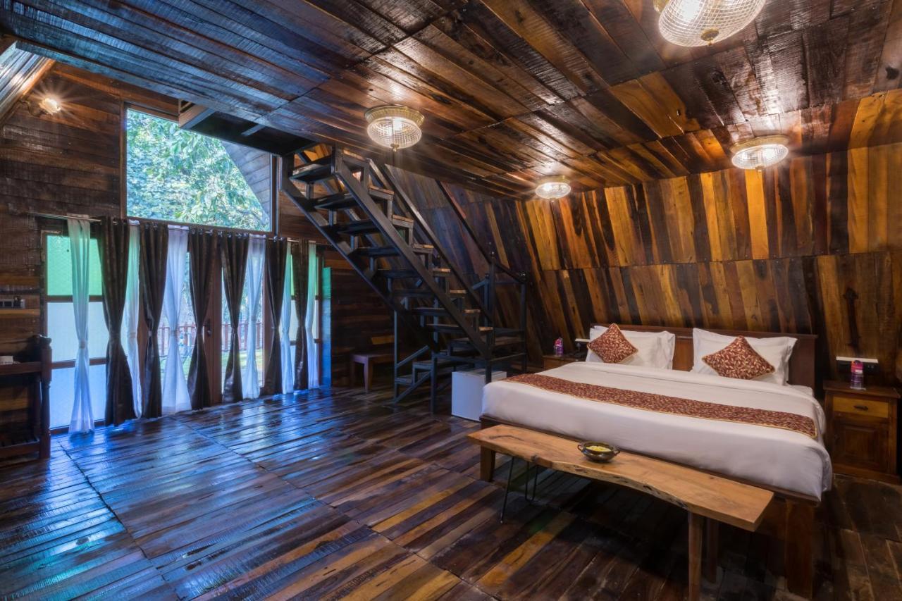 Sterling Padam Pench Hotel Khawāsa Buitenkant foto
