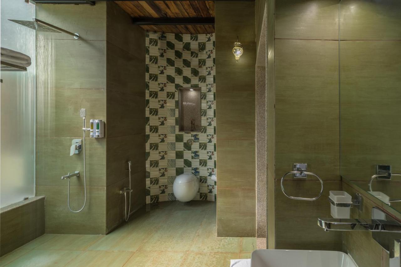 Sterling Padam Pench Hotel Khawāsa Buitenkant foto